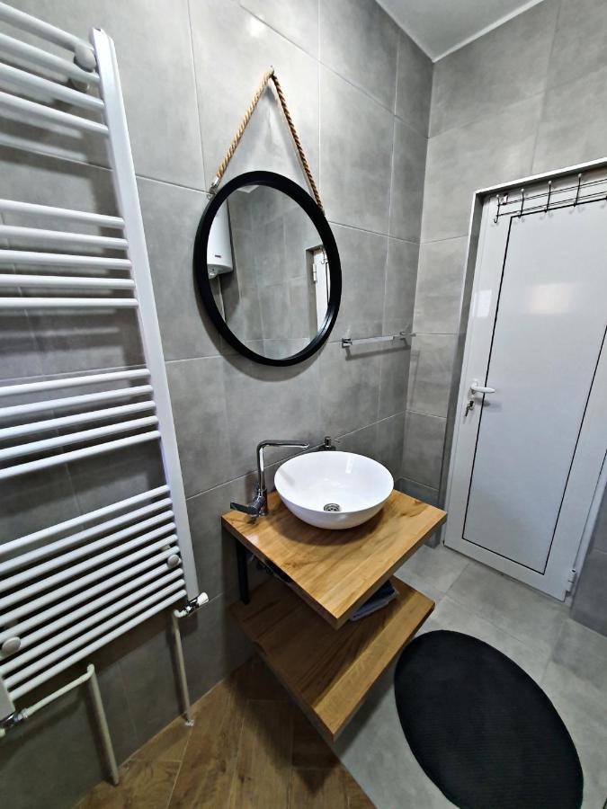 Luxor Apartmani 2 Vrnjačka Banja エクステリア 写真